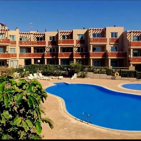 Apartment Spacious 2 Bedroom Flat In Playa De *