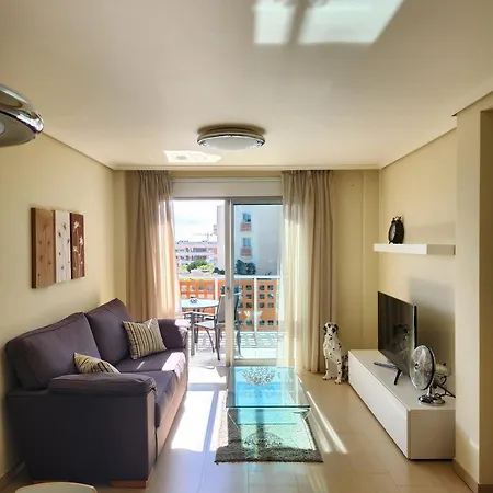 Spacious 2 Bedroom Flat In Playa De Lägenhet